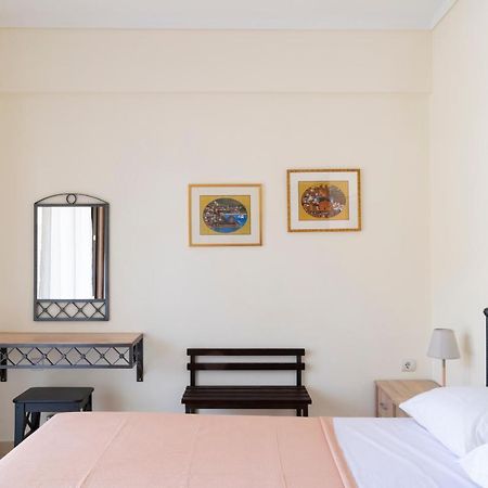 Alexandros Maisonettes Nea Moudania Exterior photo