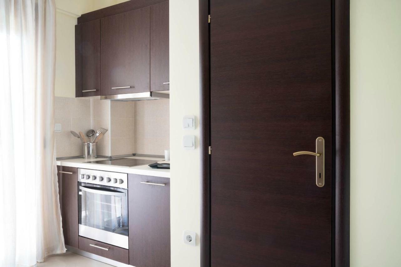 Alexandros Maisonettes Nea Moudania Exterior photo