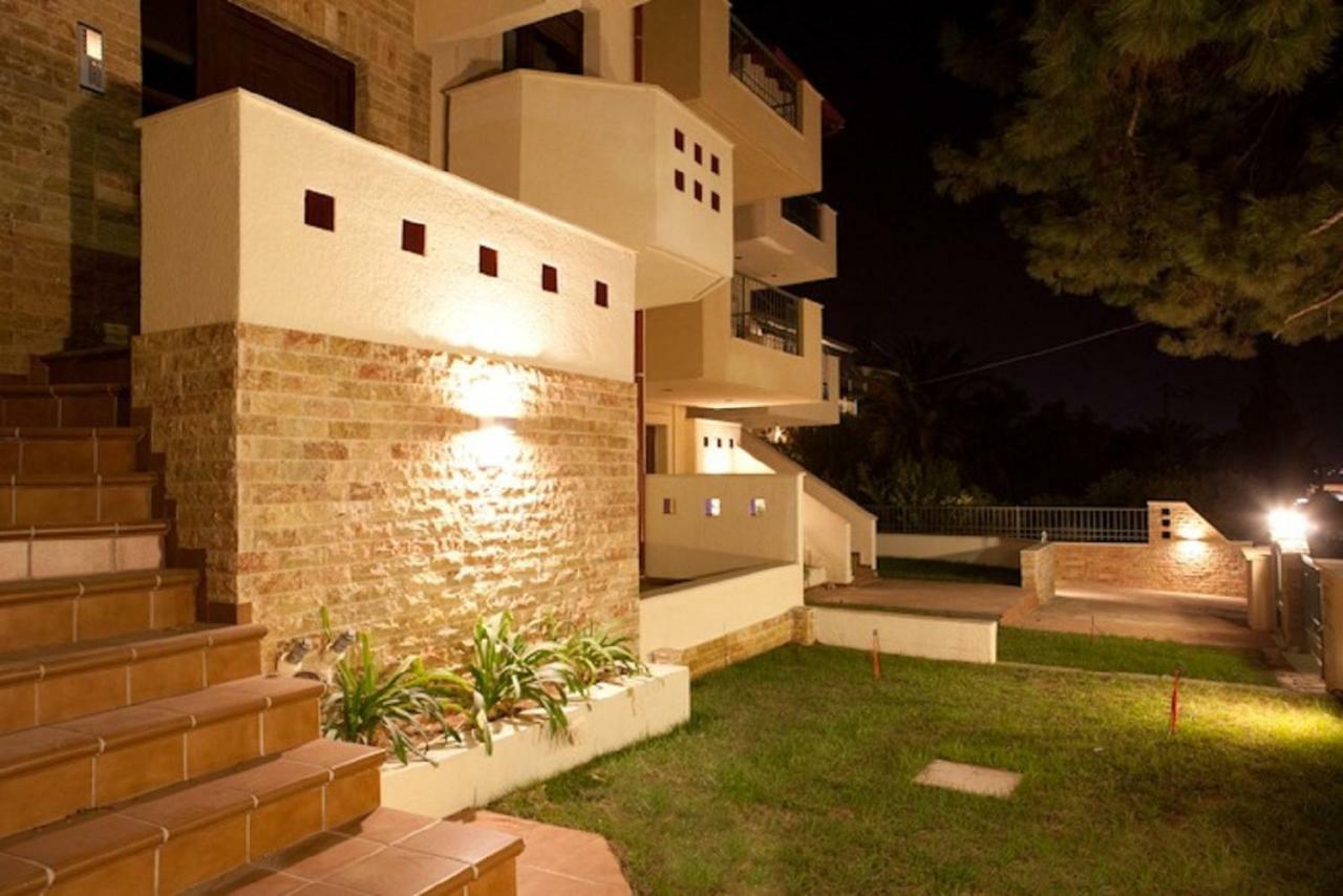Alexandros Maisonettes Nea Moudania Exterior photo